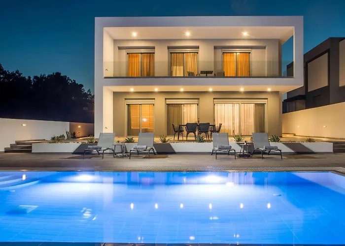 Melilia Luxury Villa